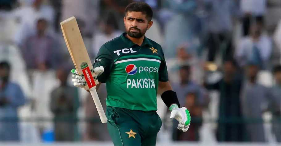 Breaking: Pakistan Cricket Board Is All Set To Sack Babar Azam And Coaching Staff!