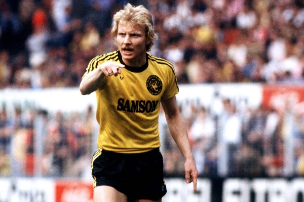 Bundesliga Top Scorer - Manfred Burgsmuller