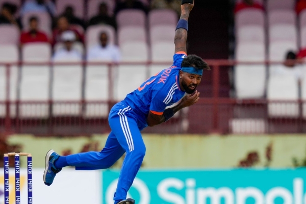 Hardik Pandya bowling for team India