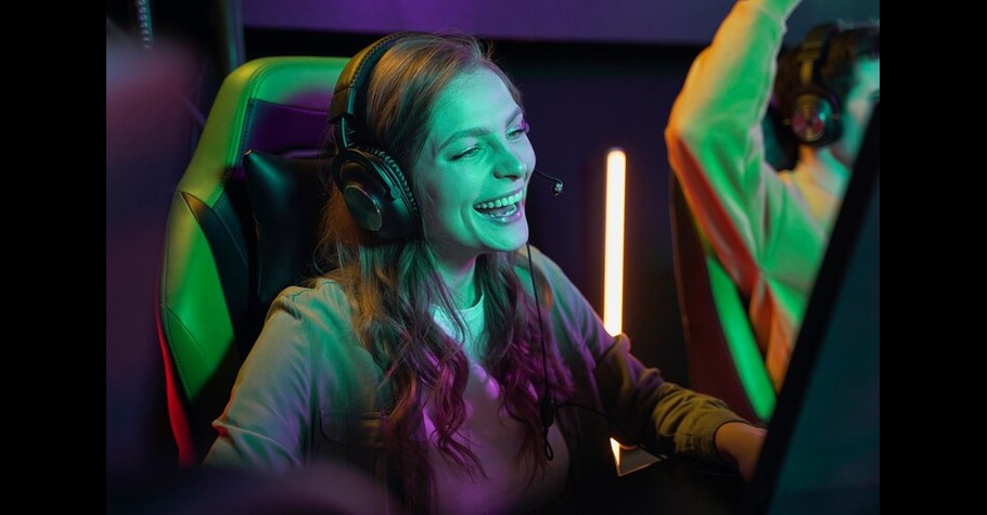 How Esports Has Captured The Attention Of Gen Z And Its Influence On Games Like Aviator