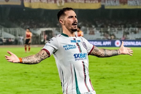 Jamie Maclaren Net Worth 2025