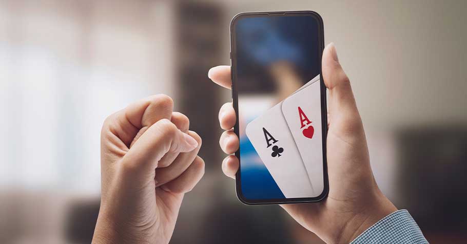 Dive into the Digital Deck: 10 Card Games to Play Online in India