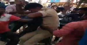Police raid two gambling dens in Bengaluru