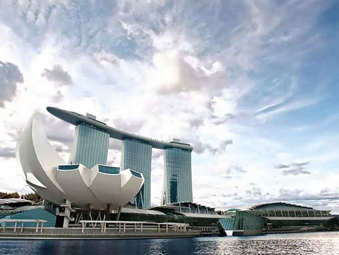 Singapore casinos closed for a month amid COVID-19 fears