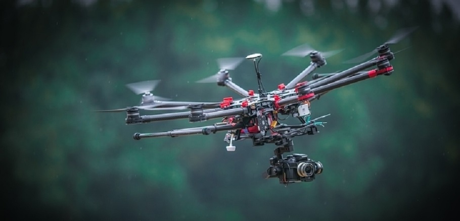 Drones used to complete gambling den bust