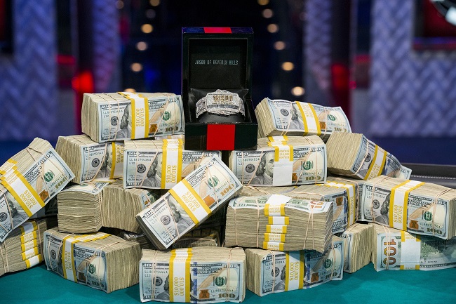 How to handle Poker wealth wisely