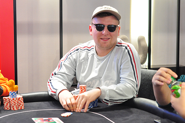 James Jagger leads FT in APT Taiwan Main Event