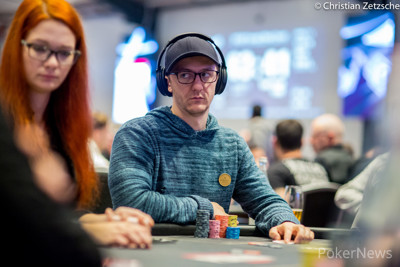 Kahle Burns leads Day 1B of the WSOPE Main Event