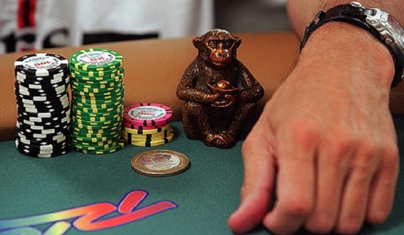 Five odd rituals of poker pros