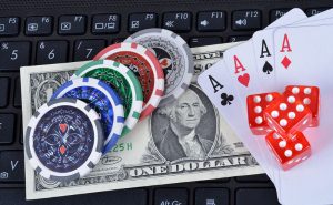 How to choose between cash games and tournaments