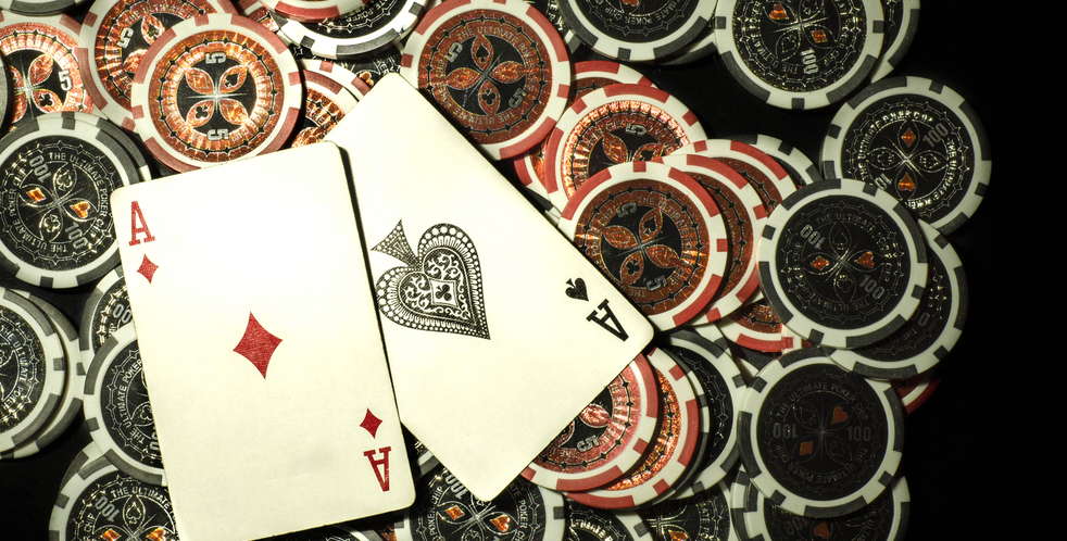 Top Poker Chip Sets you need to own for Home Games!