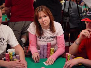 Four Successful International Female Poker Players Of All Time! 