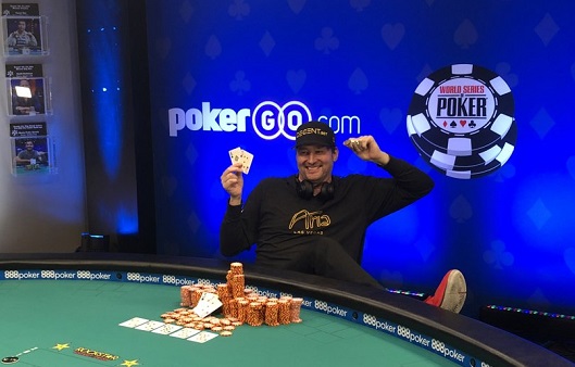 Phil Hellmuth wins record 15th gold bracelet