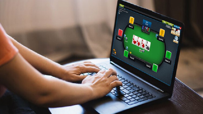 4 Mistakes to Avoid when Playing Online Poker for the First Time