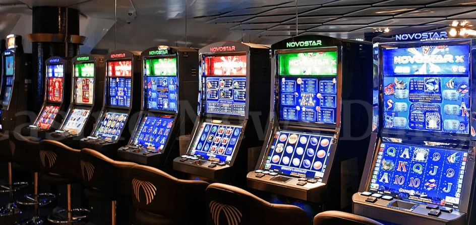 How casinos make money - Slot Machines