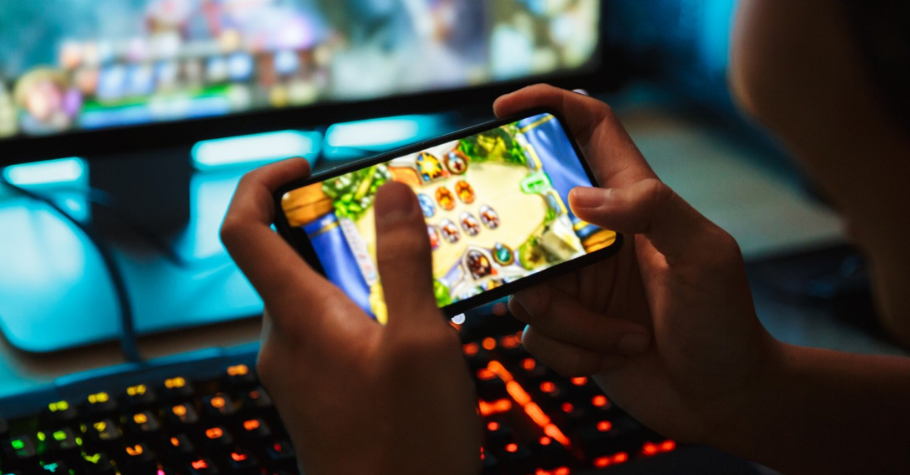 Are Online Games Making Us Less Lonely?