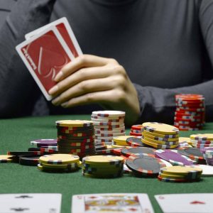 5 Weird Poker Cheating Techniques