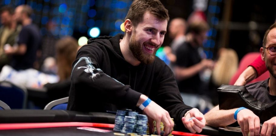 Malinowski Makes His Way At The Top Of GGPoker Super MILLION$