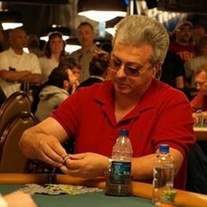 4 Poker Players That Went From Rich To Completely Broke