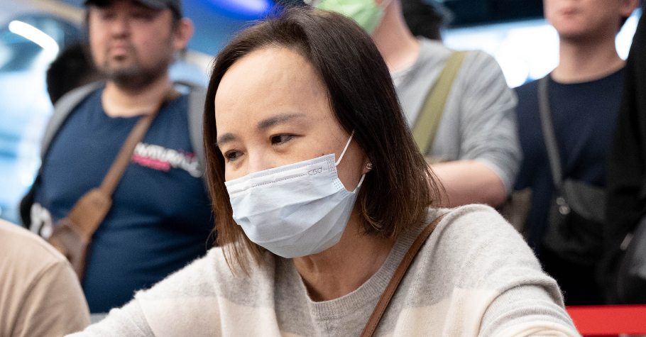 Chi Wang Out In 10th, Final Table Is Set With Punnat Punsri Leading