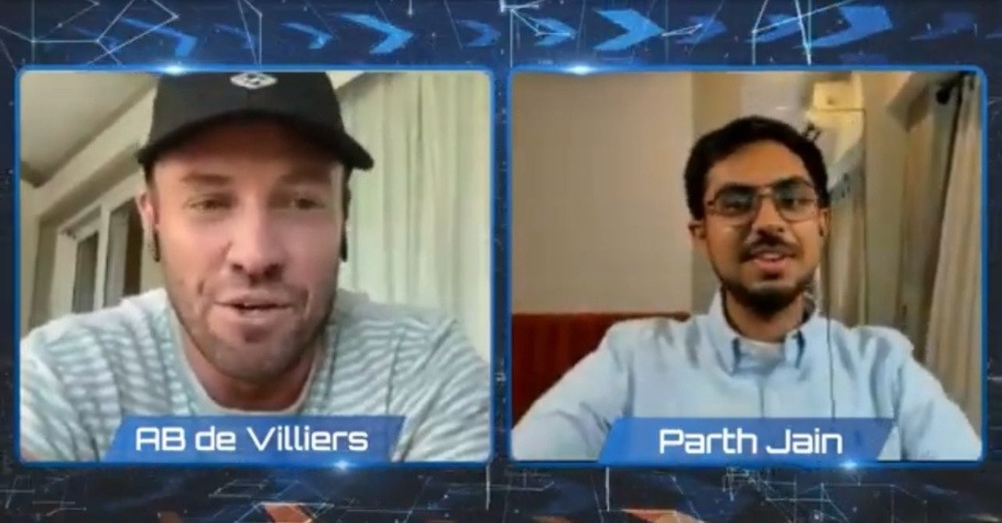 WATCH: AB de Villiers Enjoys A Game Of Poker With Parth Jain