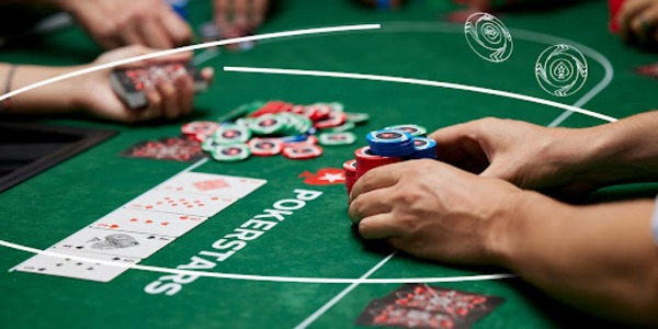 Avoiding Common Mistakes in Texas Hold'em Poker Tournaments