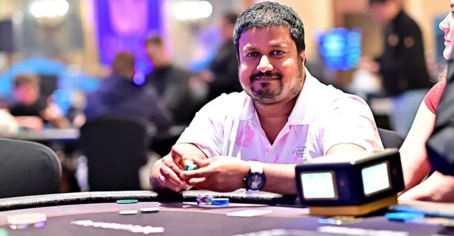 Santhosh Suvarna in WSOP Bahamas 2024 Main Event Day 2